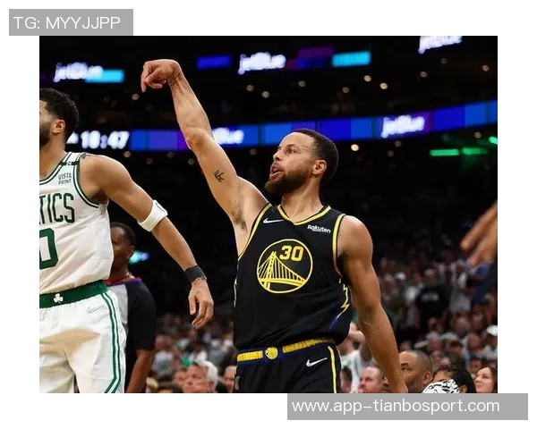 哈克斯高效表现助力球队12投8中砍下17分10篮板6助攻正负值加43