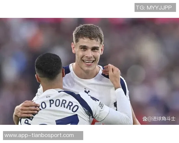 热刺6500万新援西蒙斯表现不佳12场仅1助攻引发球迷担忧