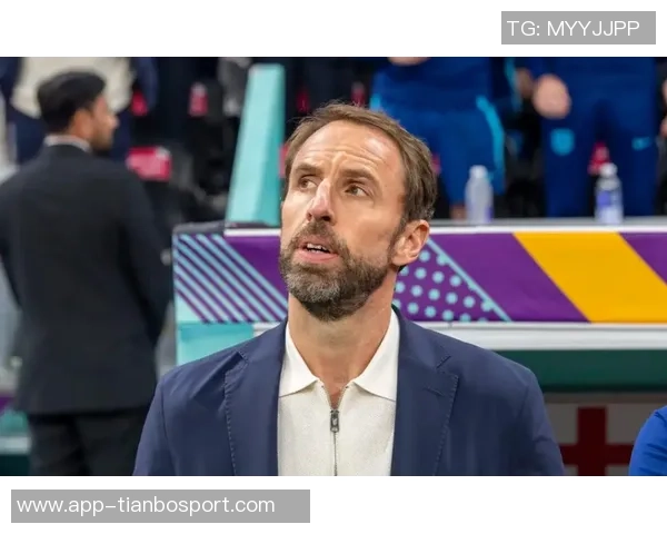 索斯盖特愿执教曼联但称需四年才能争欧冠荣耀